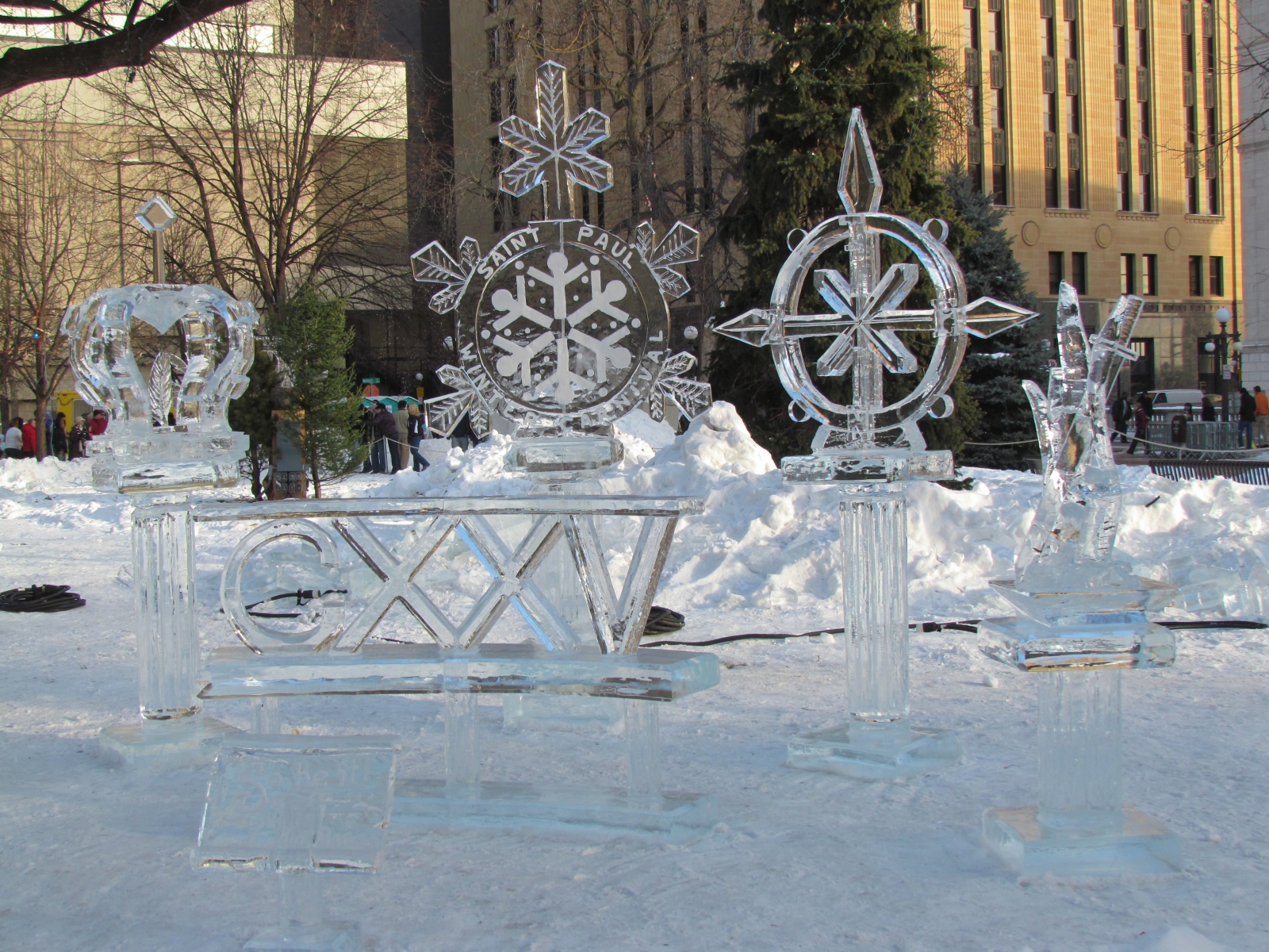 BEAR'ly Open Golf On Ice - Saint Paul Winter Carnival