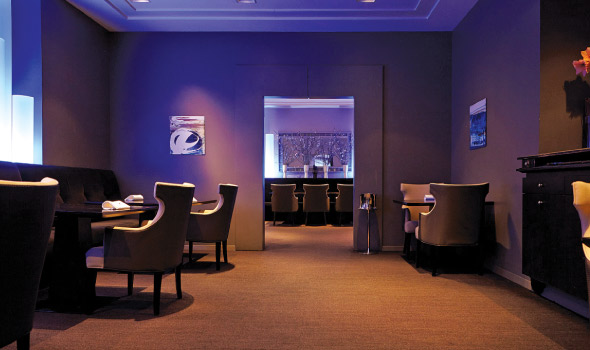 The Aviary Apron — The Alinea Group Store