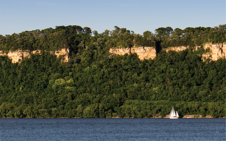 The Mississippi River at Frontenac State Park.