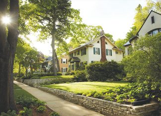 Photo of homes in Highland Park