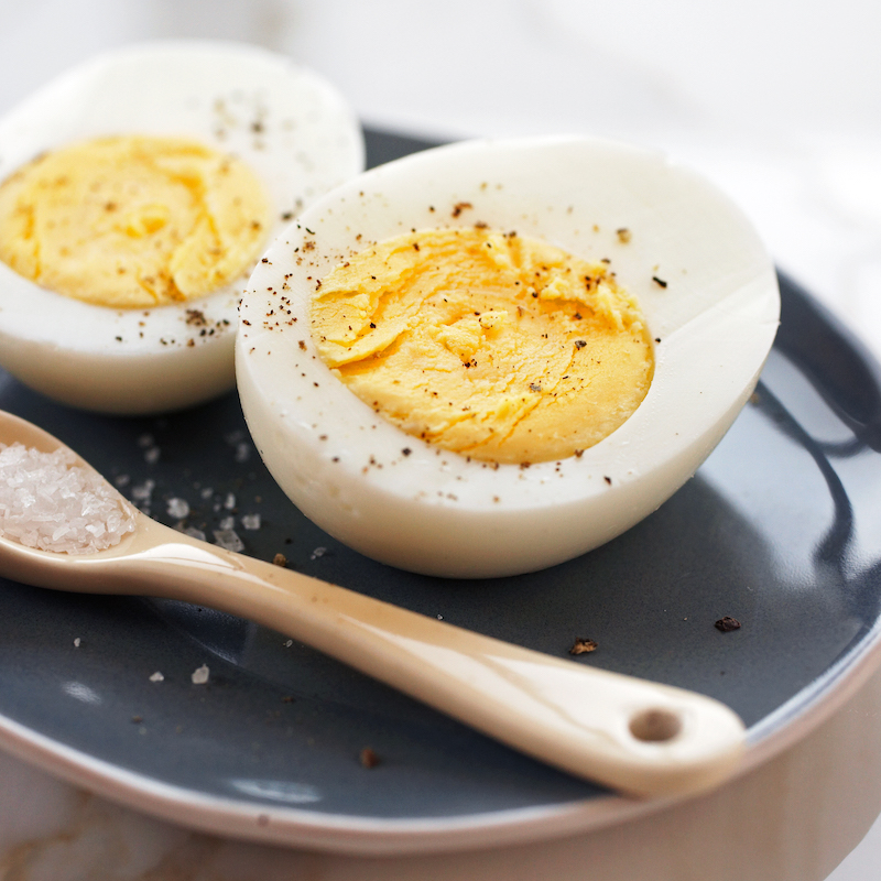 Hard Boiled Eggs, Regular, Buffalo, Red Beet