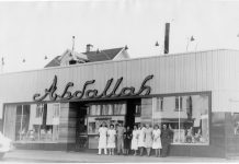 Employees in front of the store in 1937