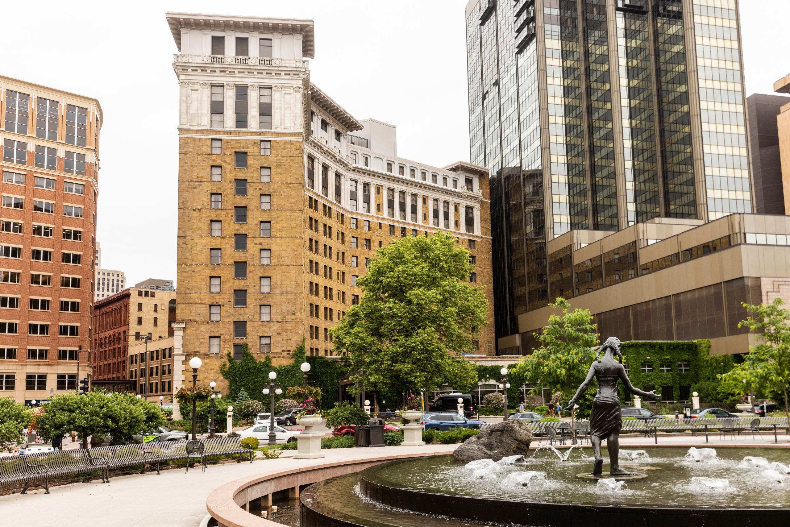 Renaissance for the Saint Paul Hotel